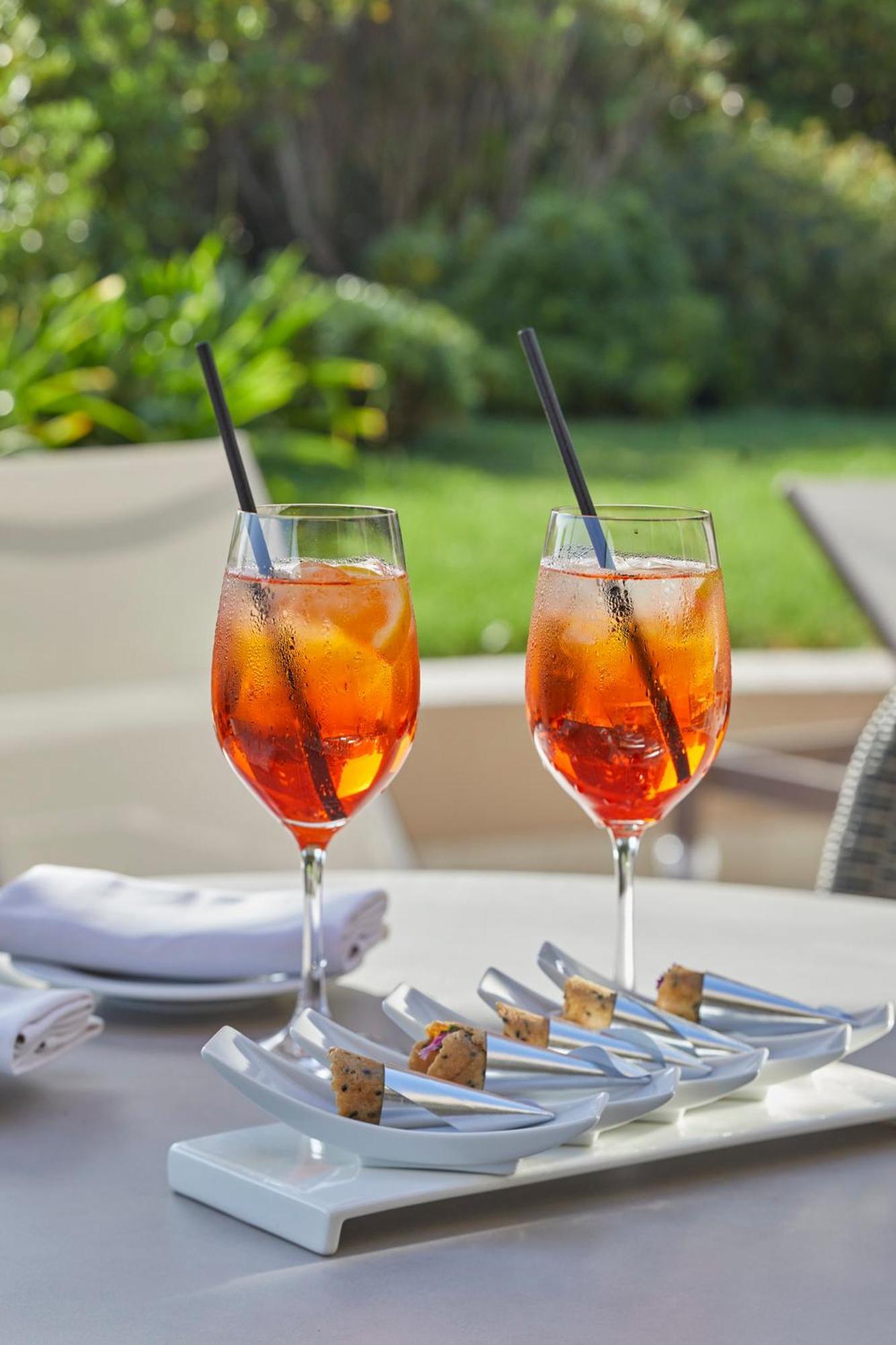 Mandarin Oriental, Santiago Hotell Exteriör bild Aperol Spritz