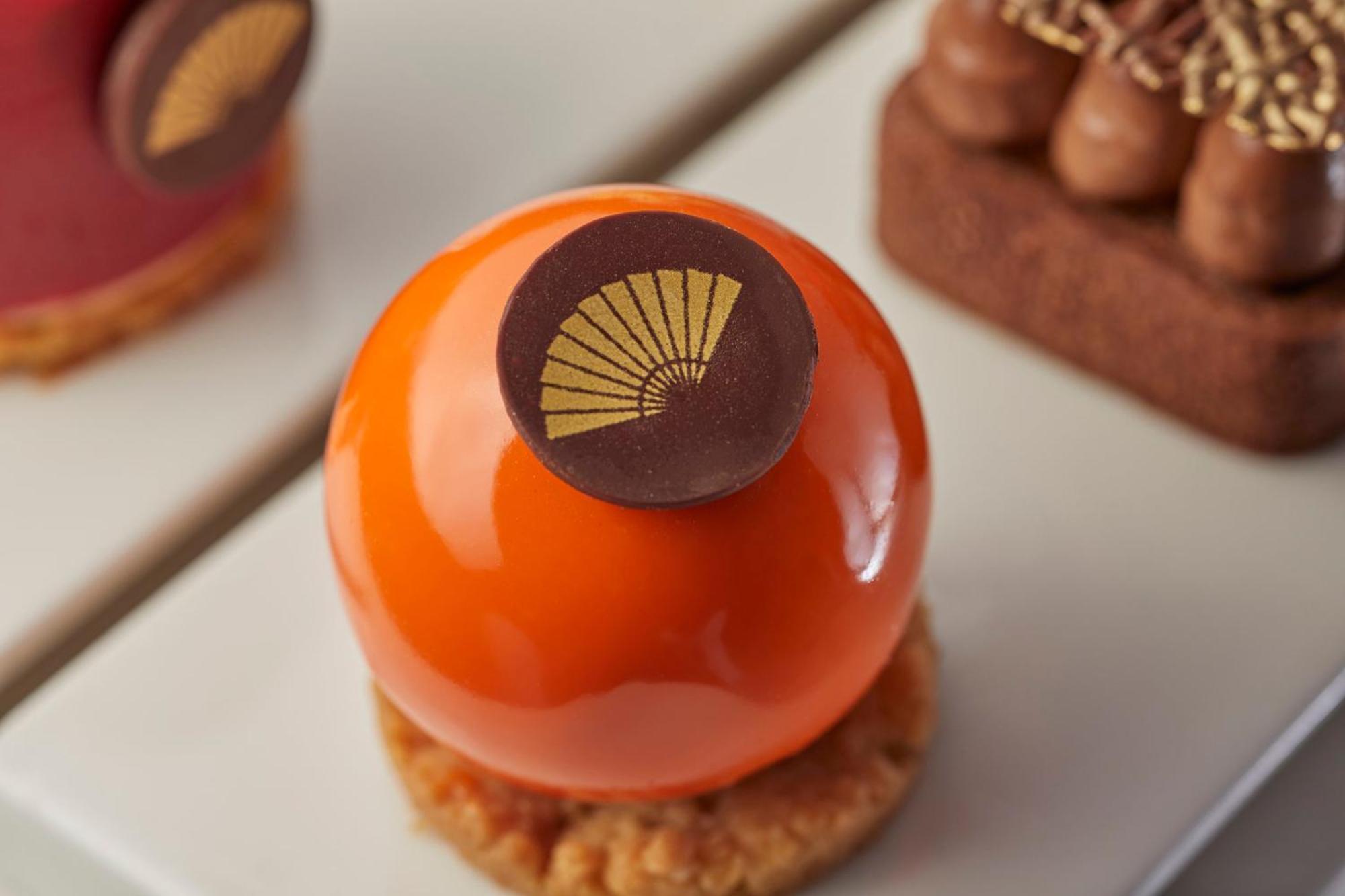 Mandarin Oriental, Santiago Hotell Exteriör bild A dome dessert