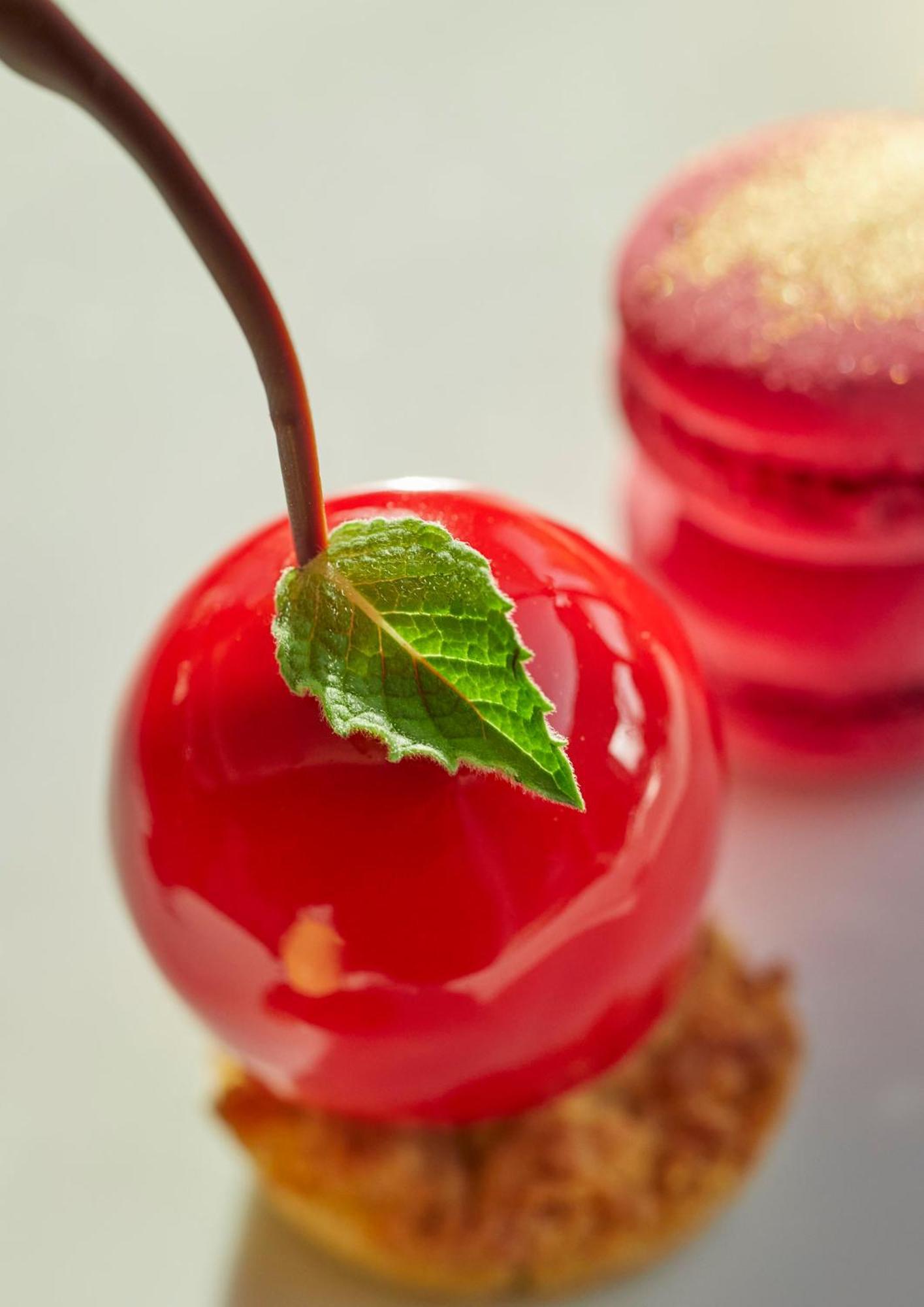 Mandarin Oriental, Santiago Hotell Exteriör bild A maraschino cherry