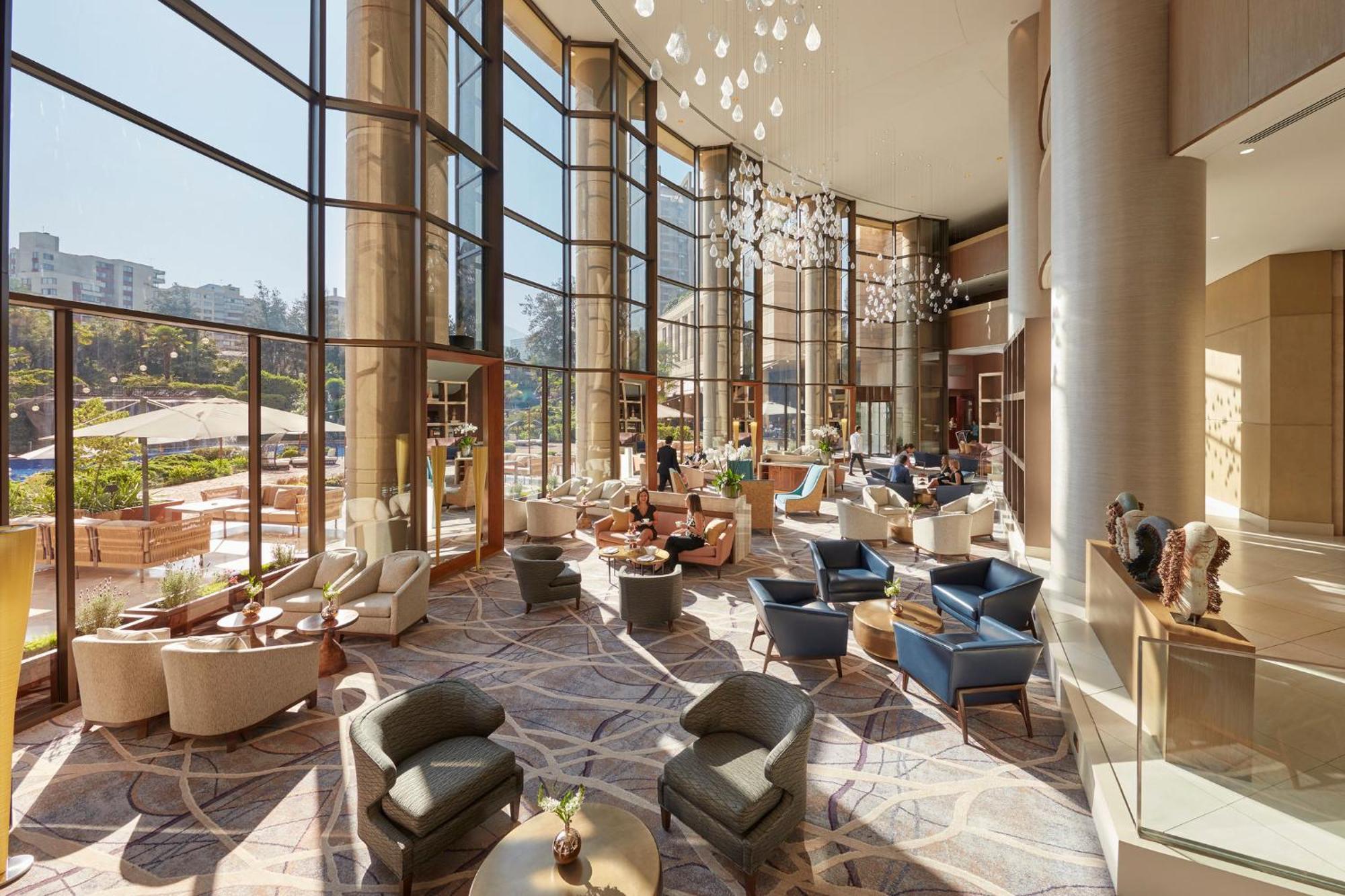 Mandarin Oriental, Santiago Hotell Exteriör bild The lobby of the hotel